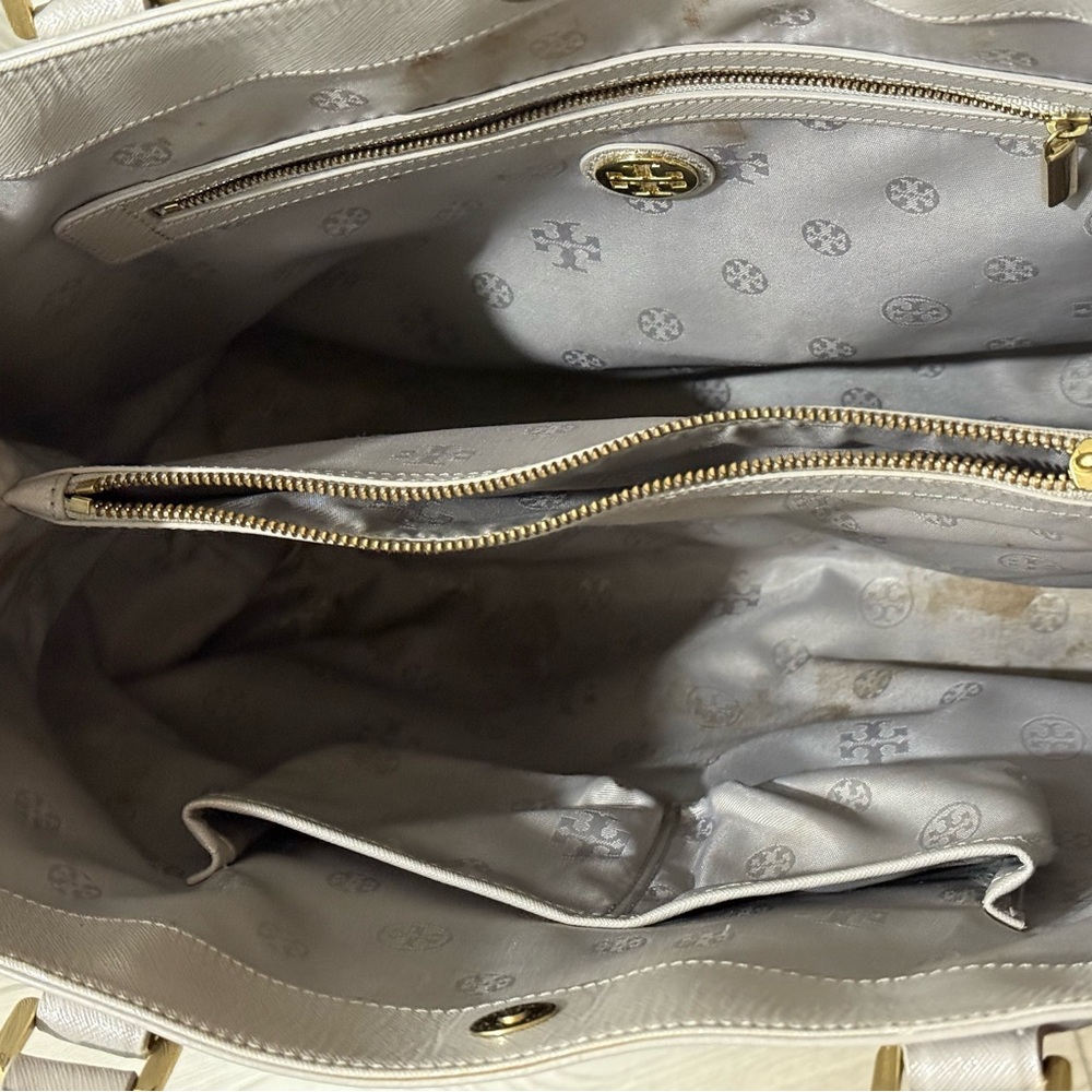 Tory Burch Light Gray Tote Bag - Picture 4 of 5